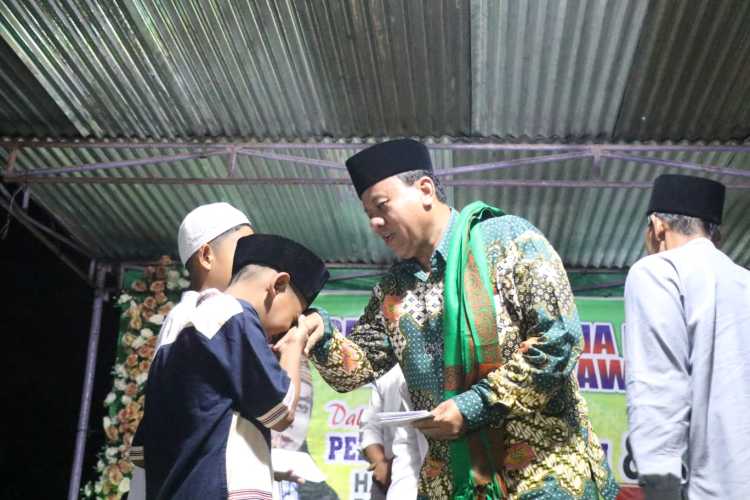 Tahun 2023 Jalan Desa Akan Diaspal, Warga Desa Petai Baru Sampaikan Terima Kasih Kepada PLT Bupati Kuansing