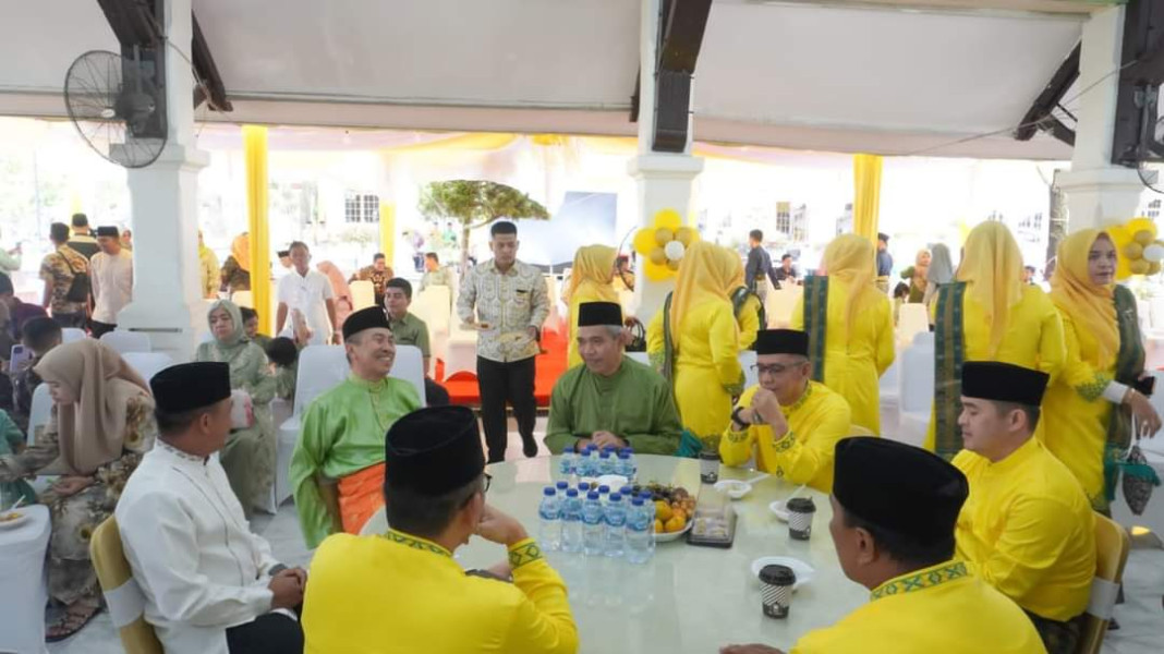 Pj Bupati Kampar Hadiri Open House Gubernur Riau