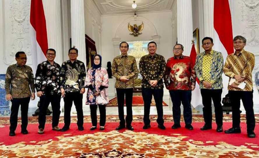 Terima Dewan Pers di Istana Negara, Presiden Jokowi Sebut Akan Segera Keluarkan Perpres Media Sustainability