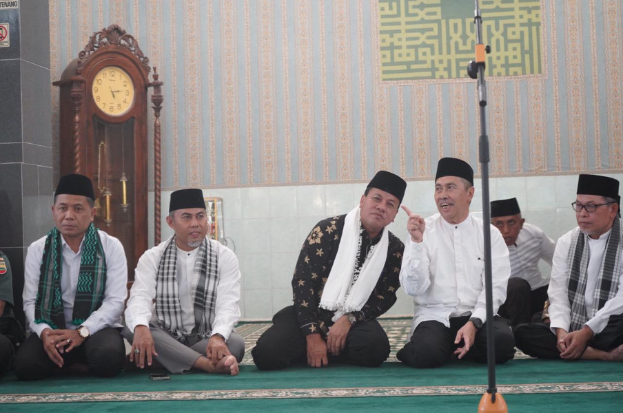 Safari Ramadhan di Baserah, Gubri Syamsuar: Kuansing Jauh Lebih Maju ditangan Suhardiman Amby