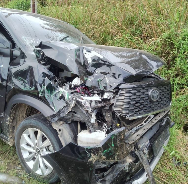 Alhamdulillah Bupati Kuansing Baik-Baik Saja Setelah Alami Kecelakaan Materil