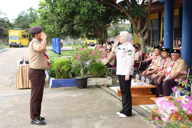 Tutup Kemah Pramuka Lomba Tingkat III se-Kwartir Cab. Inhu, Ini Pesan Bupati Rezita Meylani Yopi